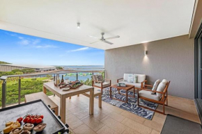 'Waterfront Wonder' Expansive Indoor-Outdoor Haven